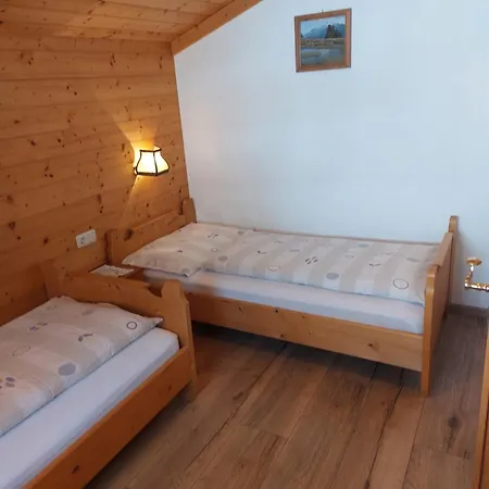 Kirchner Apartmán *
